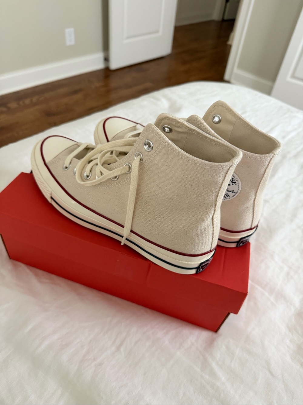 Converse Chuck 70 High Top Shoes - Picture 1 of 7